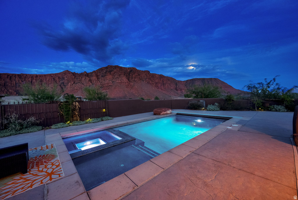 1060 W WINTOOK DR Ivins, UT 84738