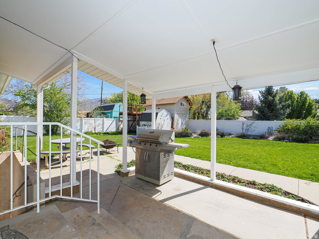 930 N AMETHYST ST Layton, UT 84041