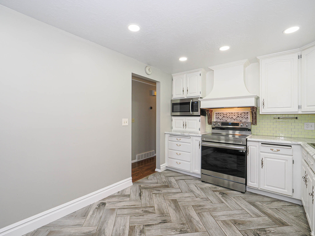 930 N AMETHYST ST Layton, UT 84041