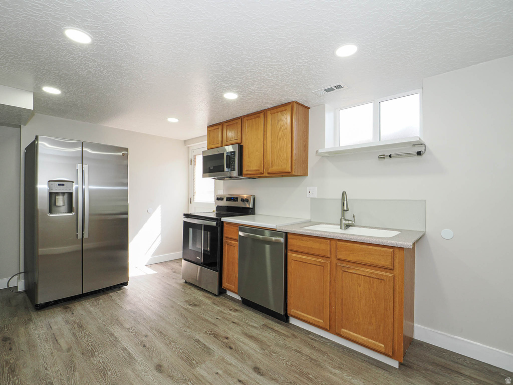 930 N AMETHYST ST Layton, UT 84041