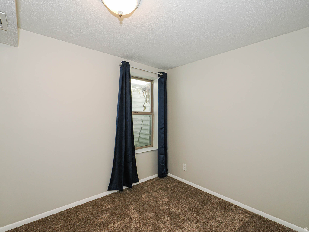 930 N AMETHYST ST Layton, UT 84041