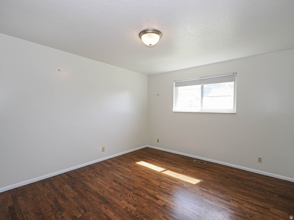 930 N AMETHYST ST Layton, UT 84041