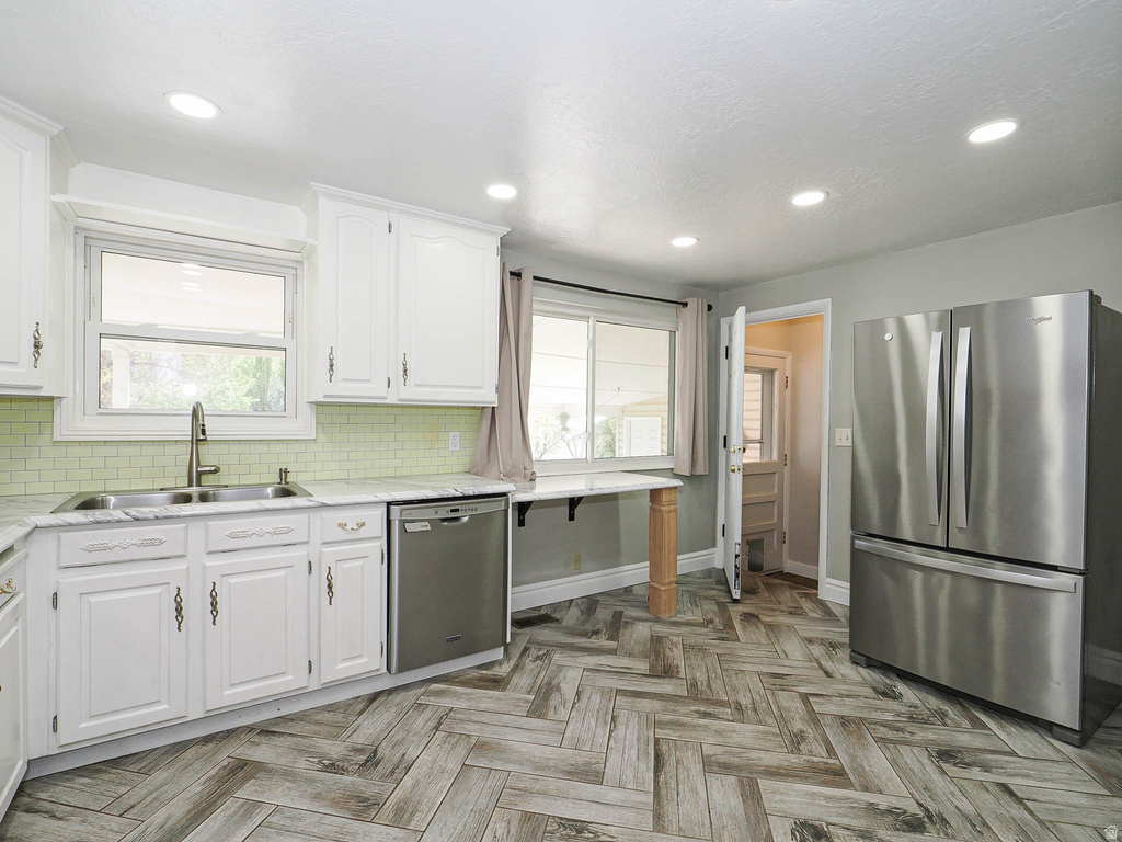 930 N AMETHYST ST Layton, UT 84041