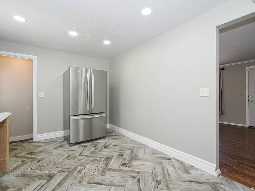 930 N AMETHYST ST Layton, UT 84041