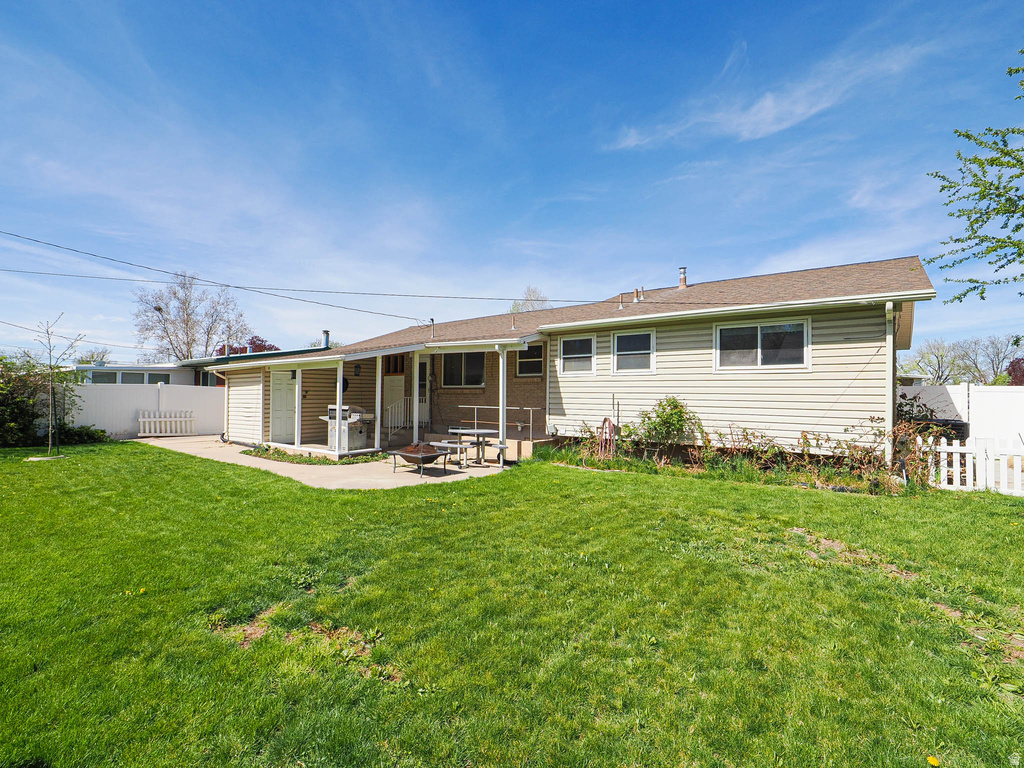 930 N AMETHYST ST Layton, UT 84041