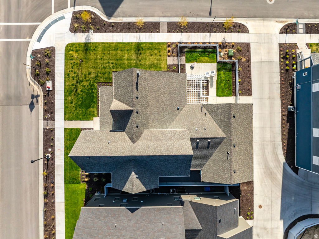 6543 W LAKE AVE South Jordan, UT 84009