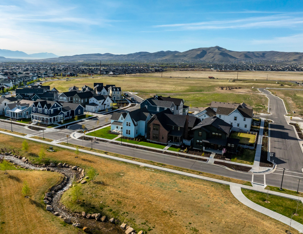 6543 W LAKE AVE South Jordan, UT 84009