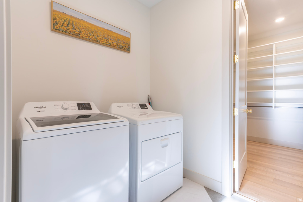 6543 W LAKE AVE South Jordan, UT 84009