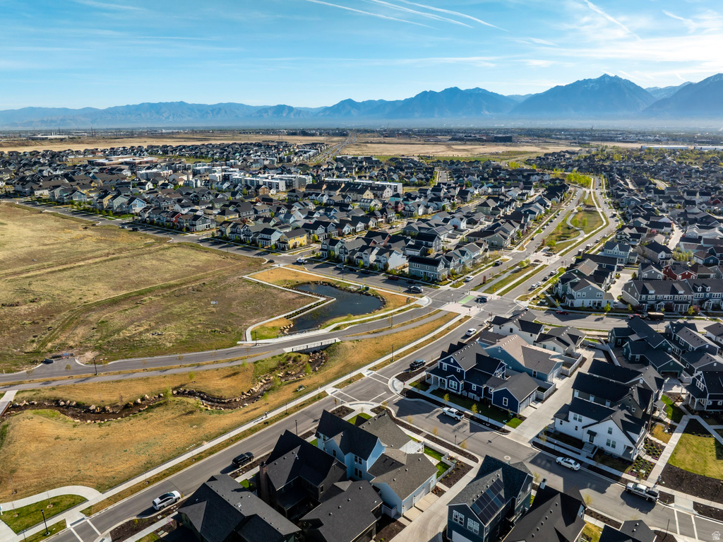 6543 W LAKE AVE South Jordan, UT 84009