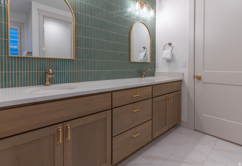 6543 W LAKE AVE South Jordan, UT 84009