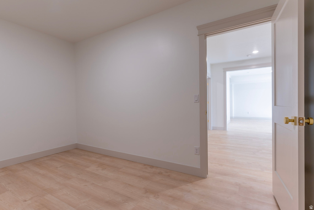 6543 W LAKE AVE South Jordan, UT 84009