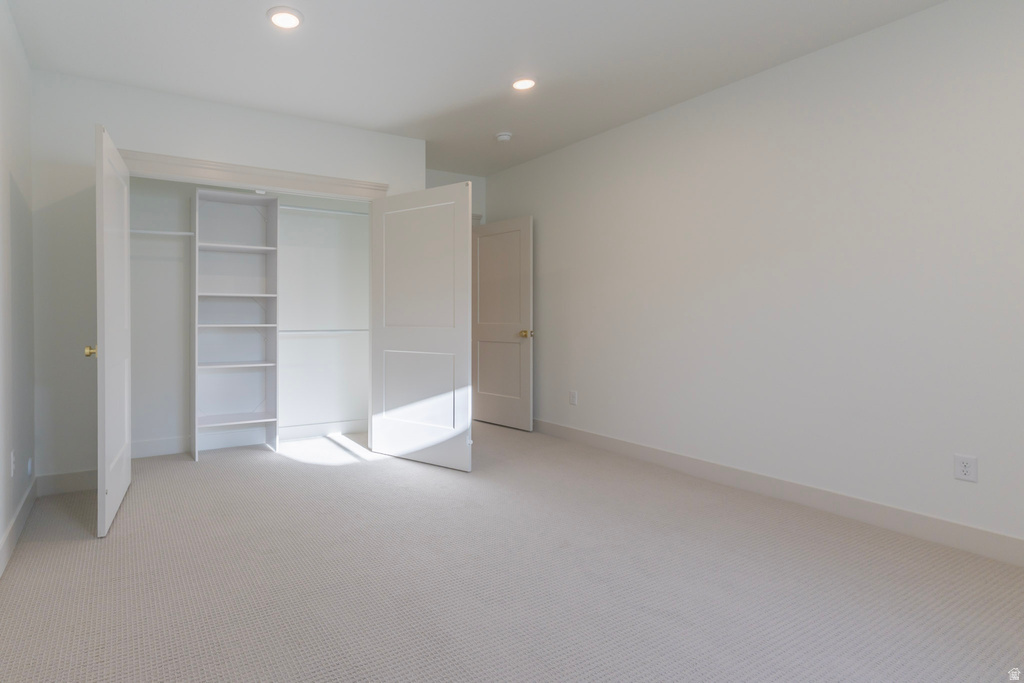 6543 W LAKE AVE South Jordan, UT 84009