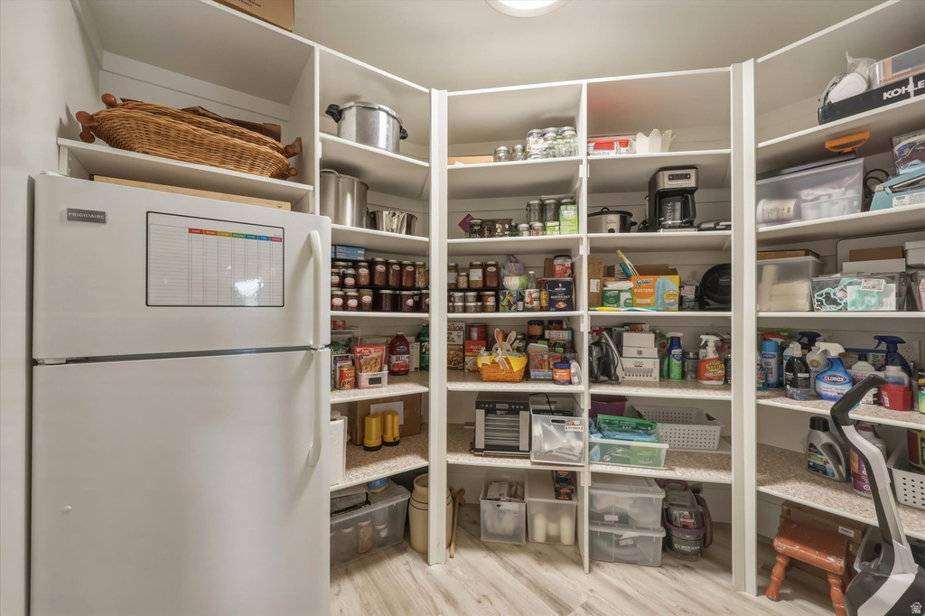 5938 STAMPEDE LN Mountain Green, UT 84050