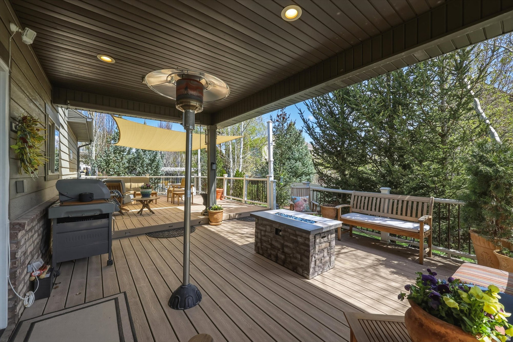 5938 STAMPEDE LN Mountain Green, UT 84050