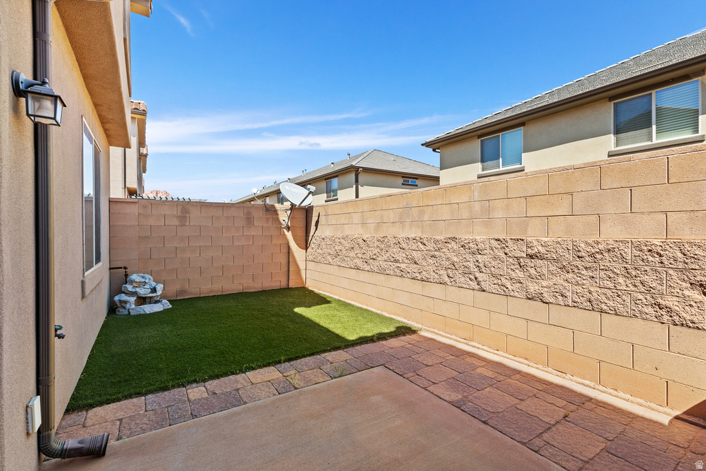 2484 MANZONI RD Santa Clara, UT 84765