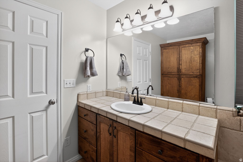 9314 N CANYON RD Cedar Hills, UT 84062