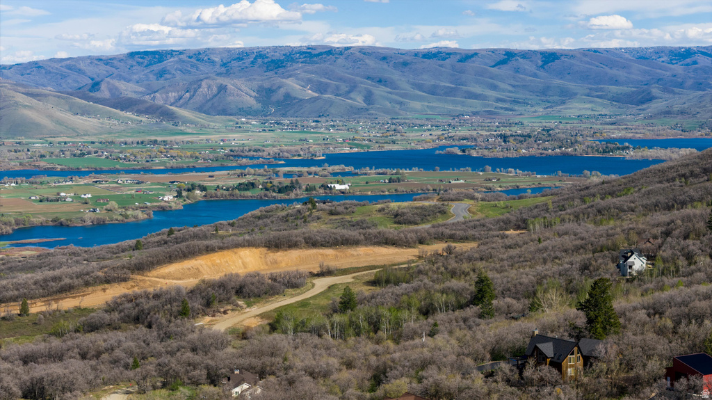 4173 E 2050 N Eden, UT 84310