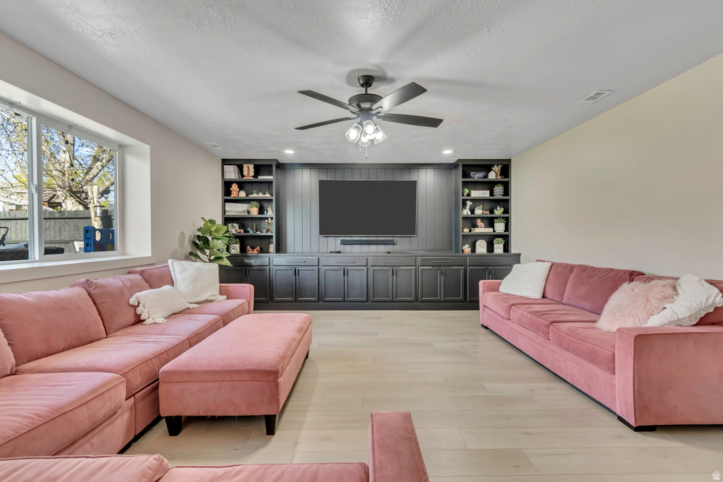 1026 W 450 S Layton, UT 84041