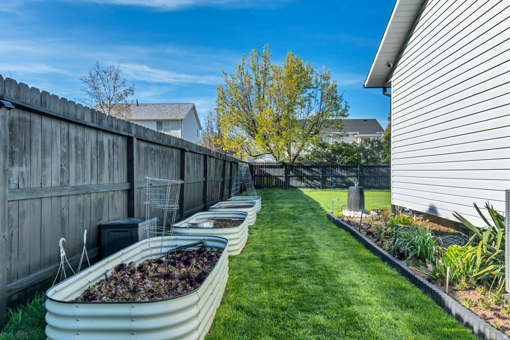 1026 W 450 S Layton, UT 84041