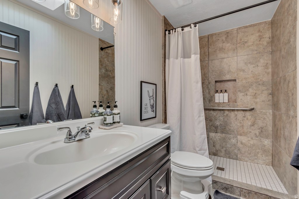 1026 W 450 S Layton, UT 84041