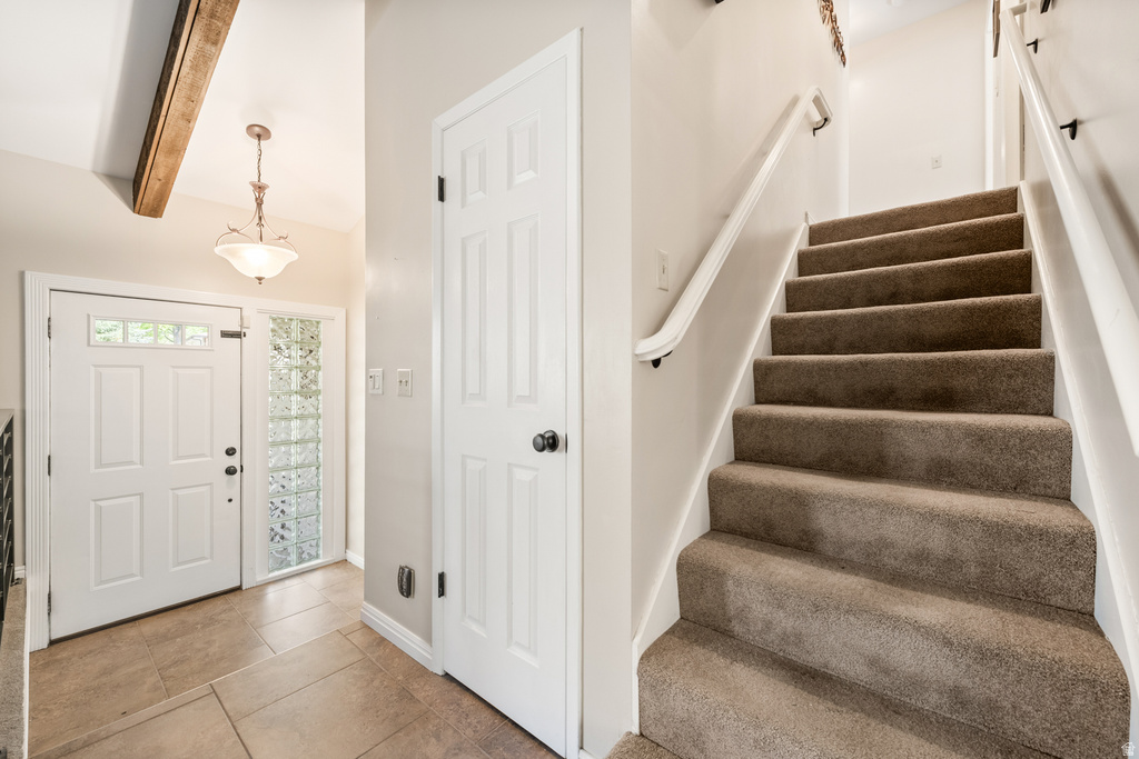 3528 E COUNTRY HOLLOW DR Cottonwood Heights, UT 84121