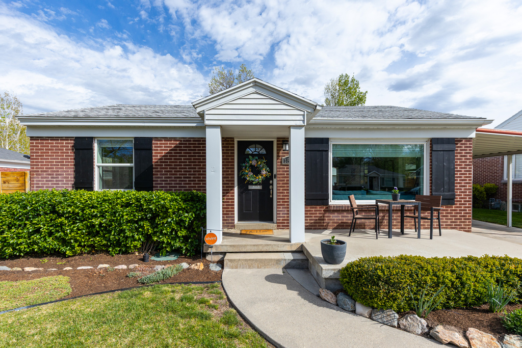 1547 E 3150 S Salt Lake City, UT 84106