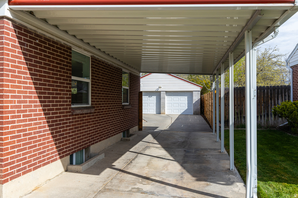 1547 E 3150 S Salt Lake City, UT 84106