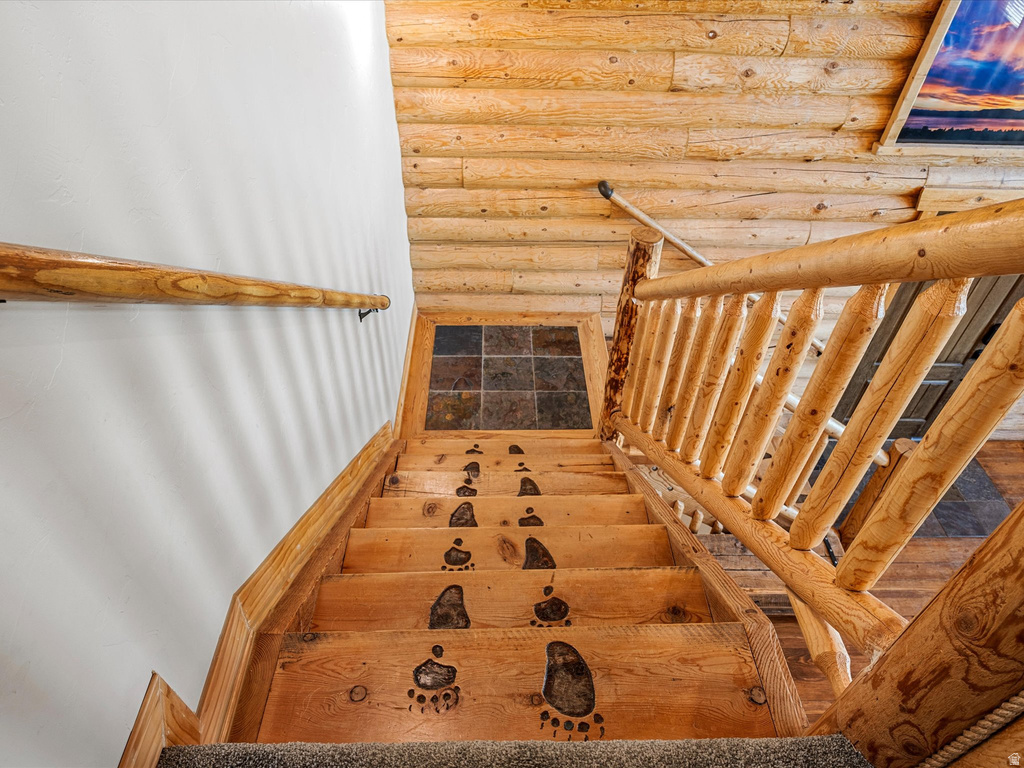 2372 S HIDAWAY CIR Garden City, UT 84028