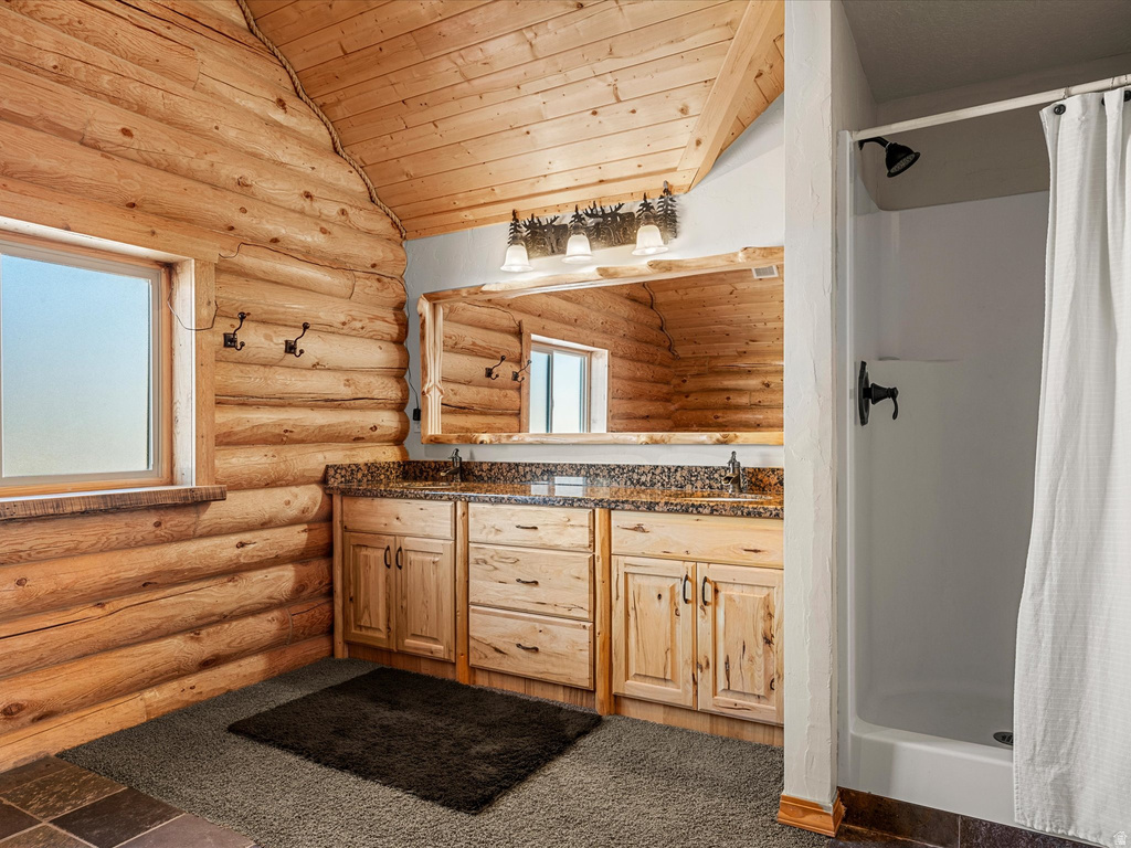 2372 S HIDAWAY CIR Garden City, UT 84028