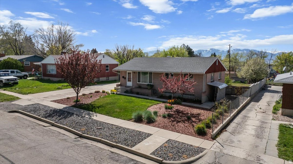 187 N PINEHURST AVE Tooele, UT 84074