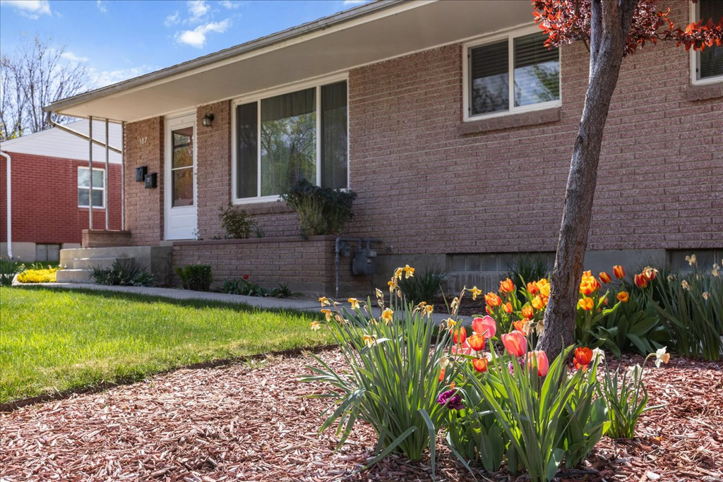 187 N PINEHURST AVE Tooele, UT 84074