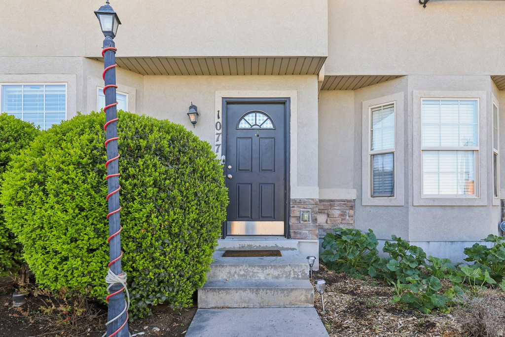 1077 S 1850 W Springville, UT 84663