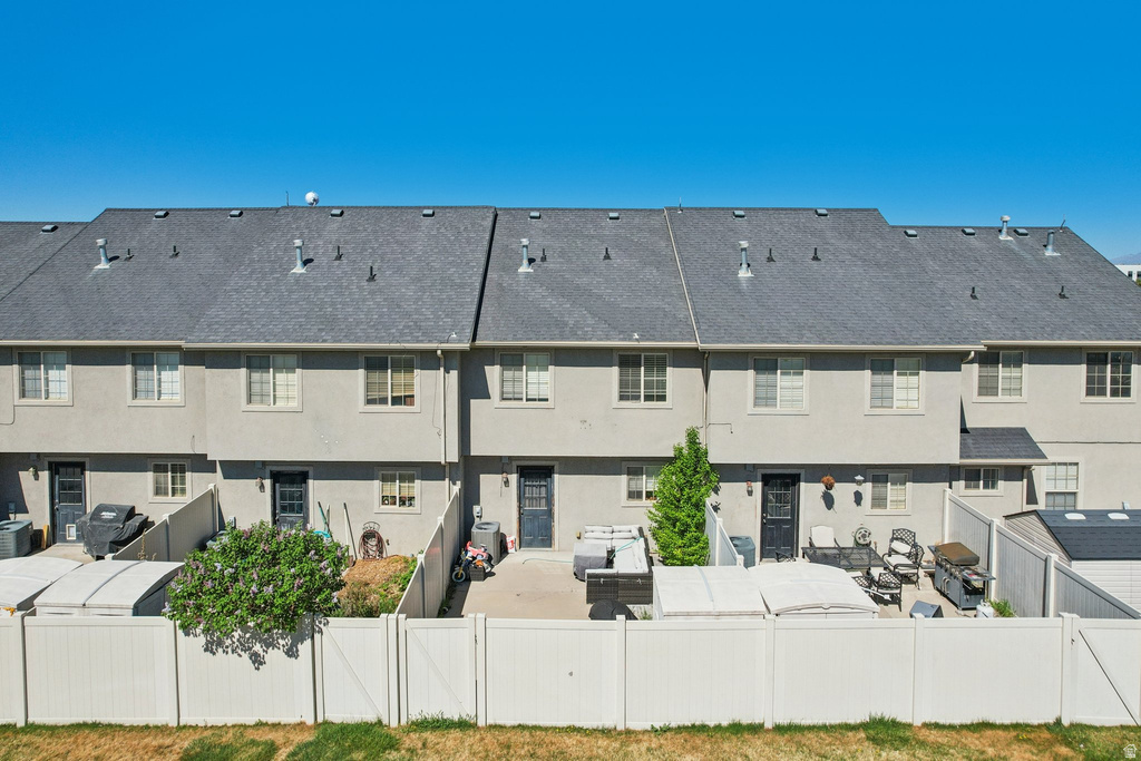 1077 S 1850 W Springville, UT 84663