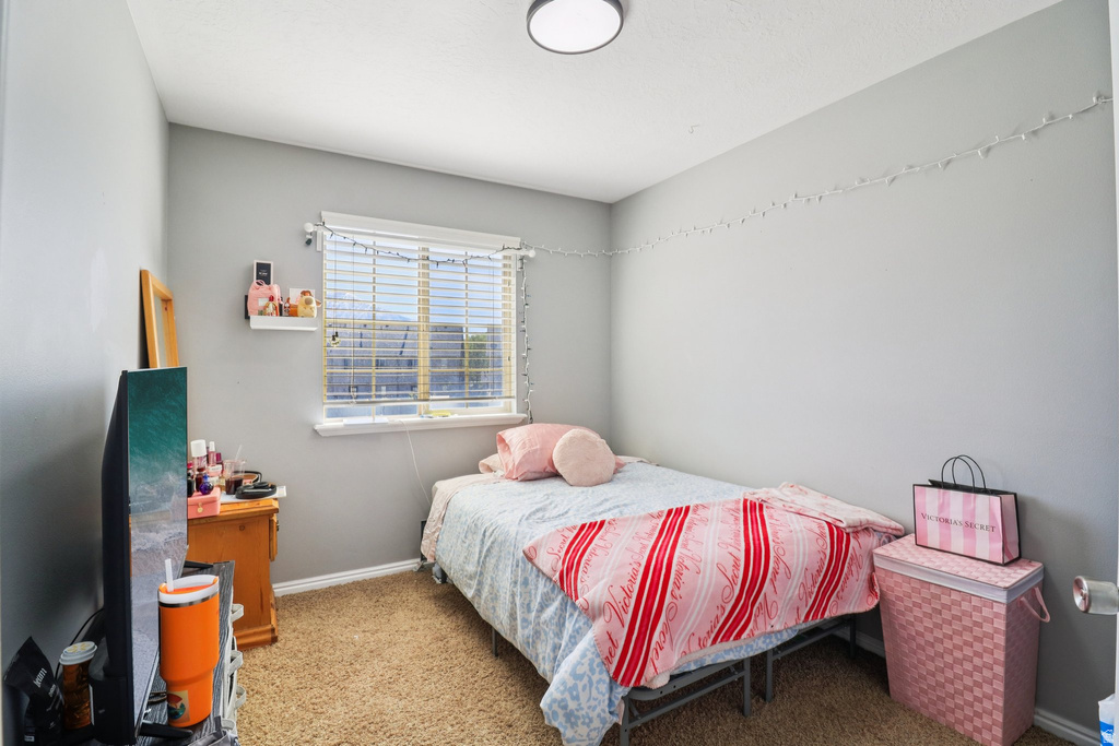 1077 S 1850 W Springville, UT 84663