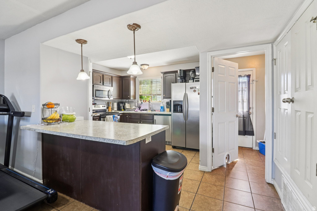 1077 S 1850 W Springville, UT 84663