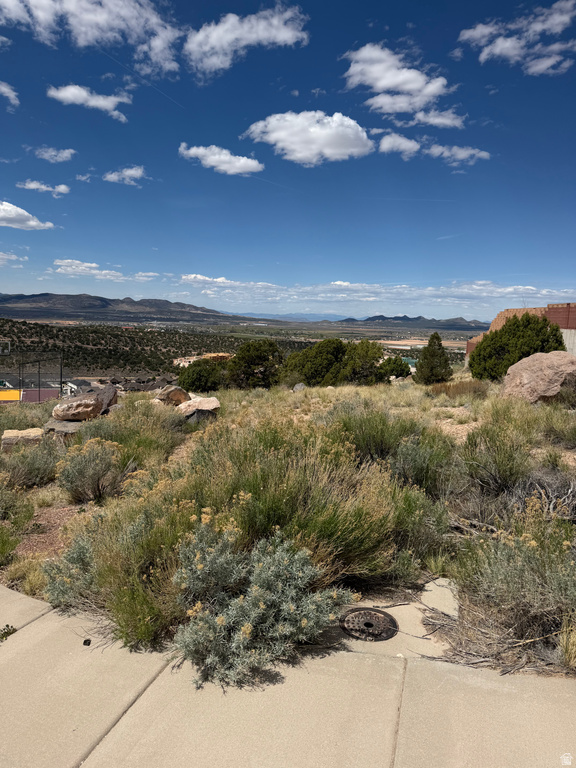 396 S CARMEL CIR Cedar City, UT 84720