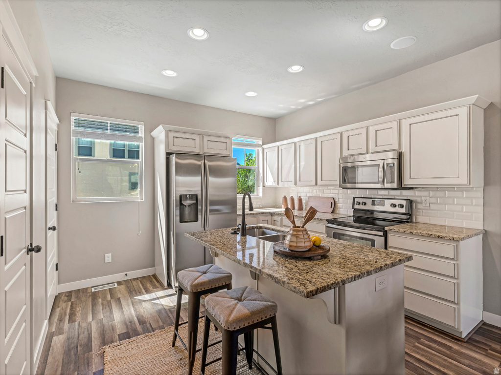 446 W AMBER GLOW LN Draper, UT 84020