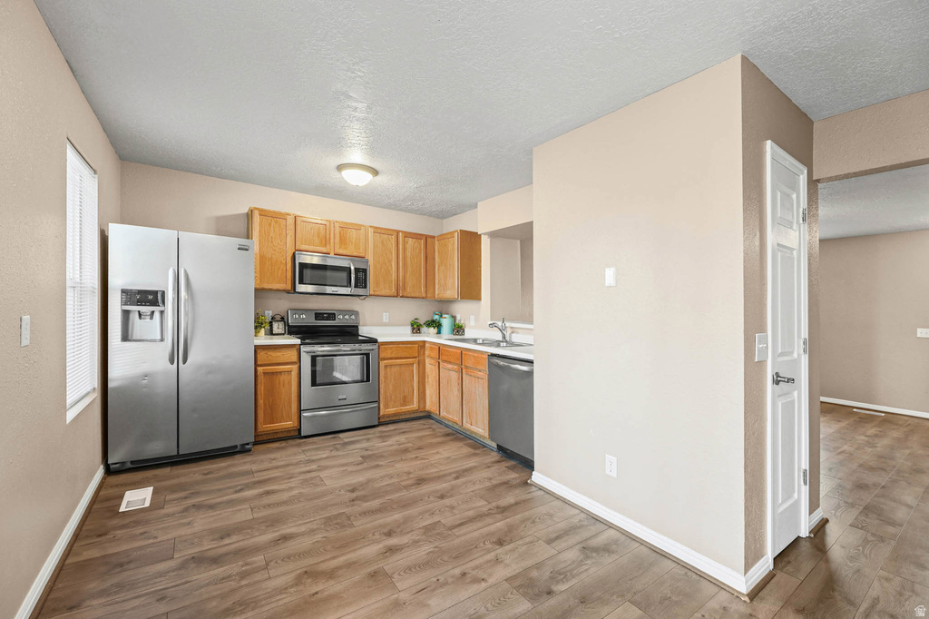 348 E 500 S Clearfield, UT 84015