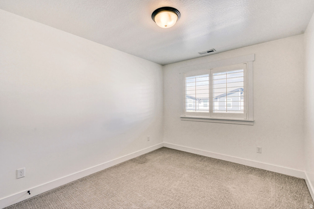 269 W 630 N Vineyard, UT 84059