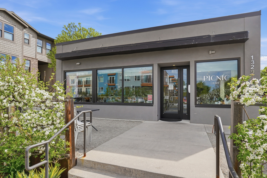 515 E SHERMAN AVE Salt Lake City, UT 84105