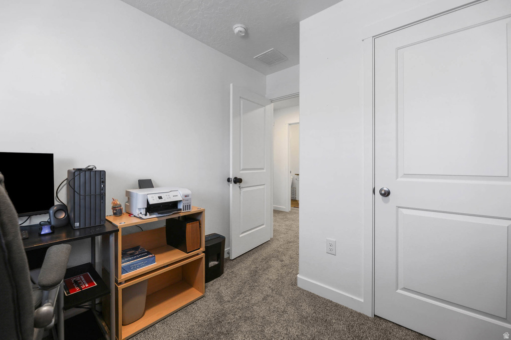 2792 N FIGHTING FALCON ST Layton, UT 84040