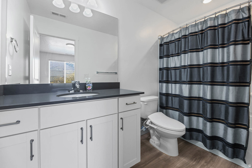 2792 N FIGHTING FALCON ST Layton, UT 84040