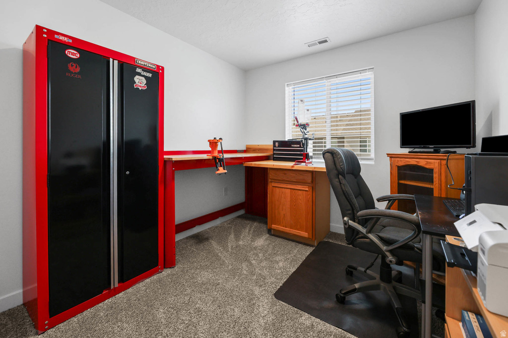 2792 N FIGHTING FALCON ST Layton, UT 84040