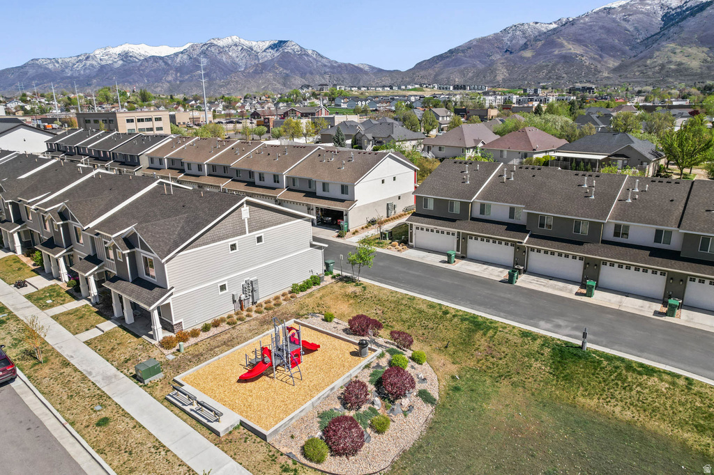 2792 N FIGHTING FALCON ST Layton, UT 84040