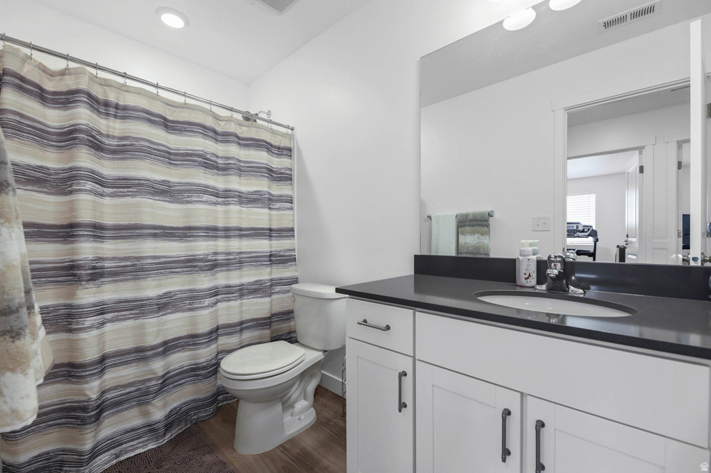 2792 N FIGHTING FALCON ST Layton, UT 84040