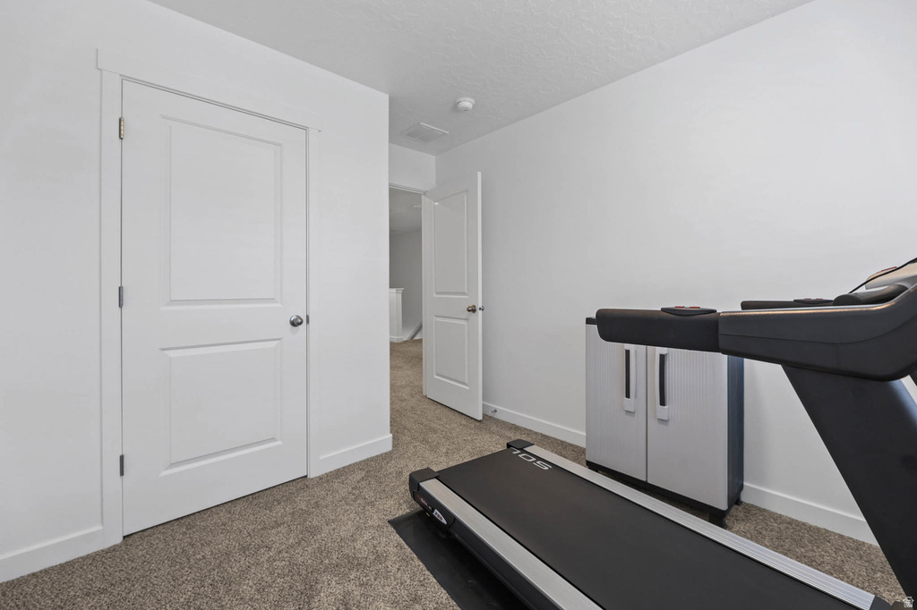 2792 N FIGHTING FALCON ST Layton, UT 84040