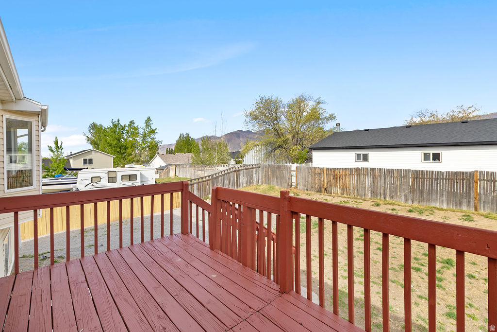 804 N 310 E Tooele, UT 84074