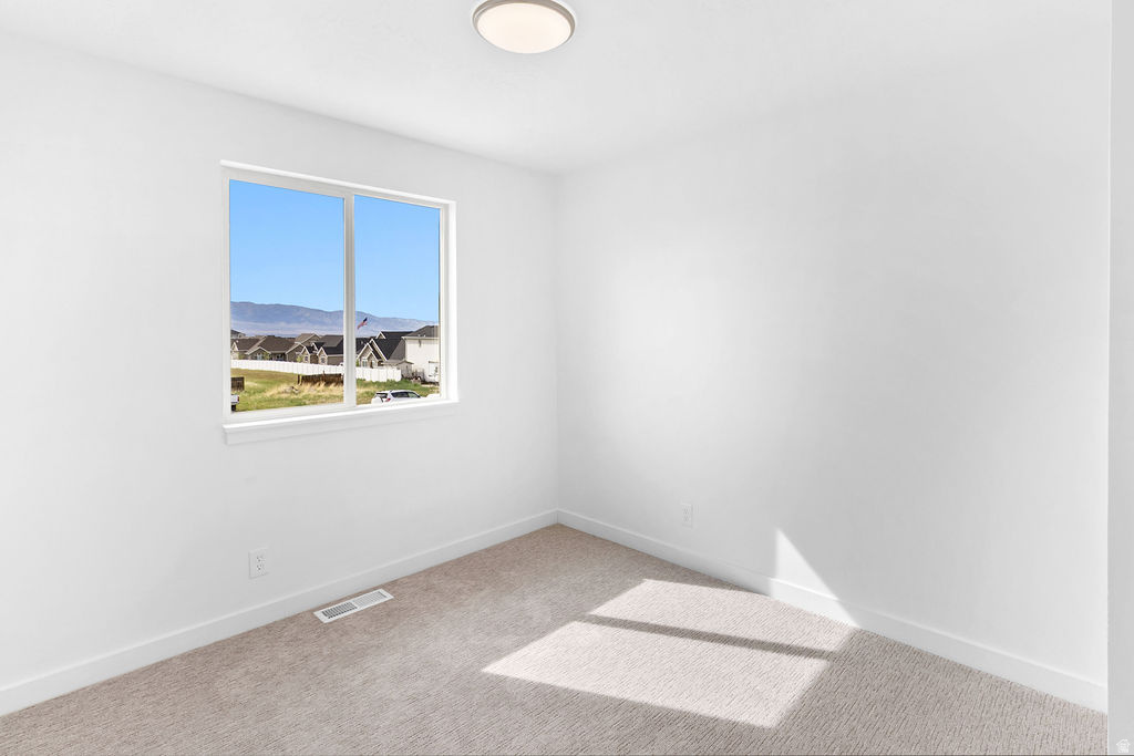 804 N 310 E Tooele, UT 84074