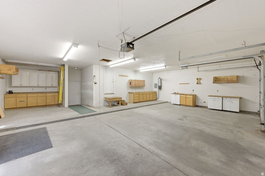 8 ALTAWOOD DR Sandy, UT 84092