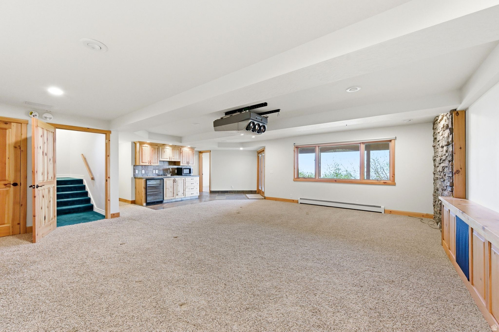 8 ALTAWOOD DR Sandy, UT 84092